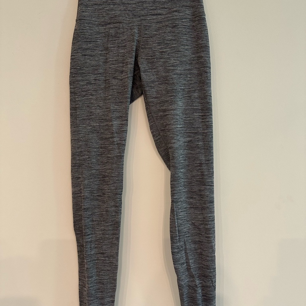 Lululemon Leggings - barely worn! size 6